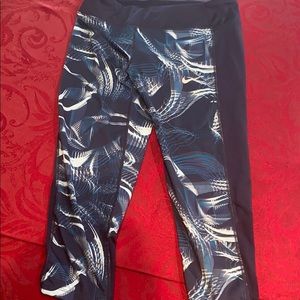 Nike Dry Fit workout leggings